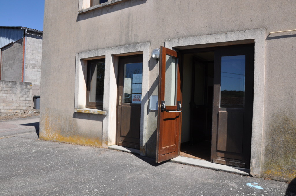 salle_polyvalente_hadigny_les_verrieres