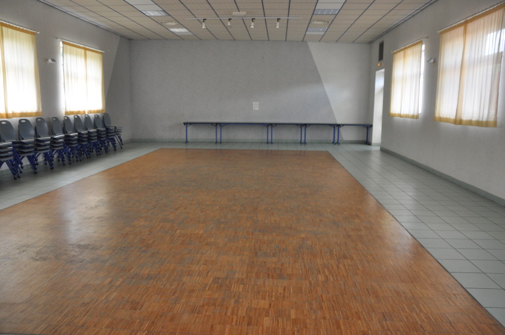 salle_polyvalente_viviers-le-gras