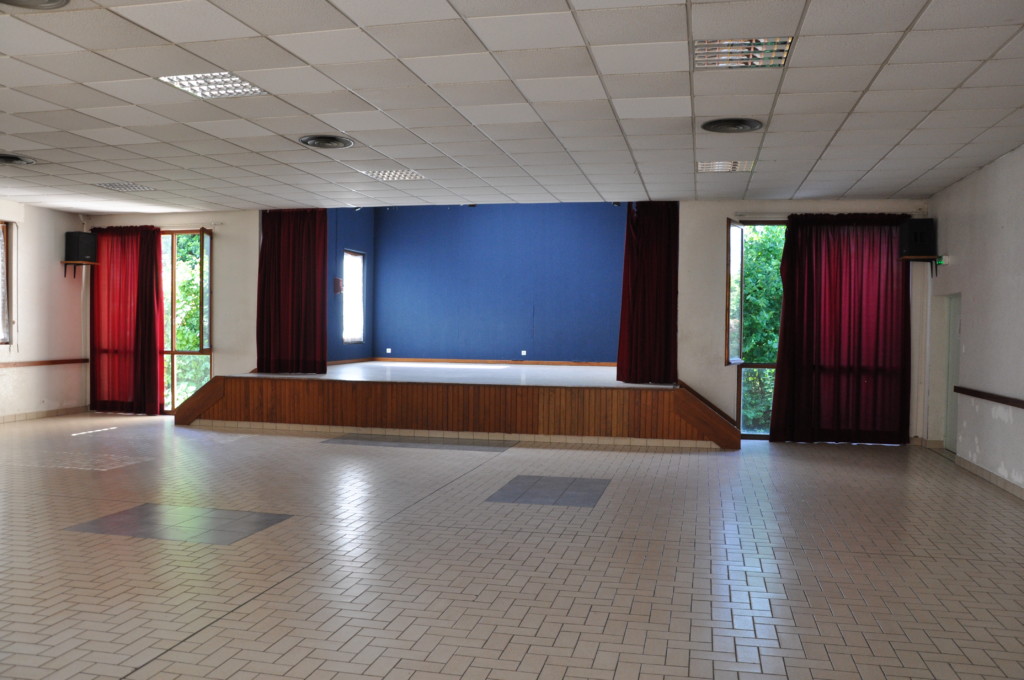 salle_polyvalente_bru